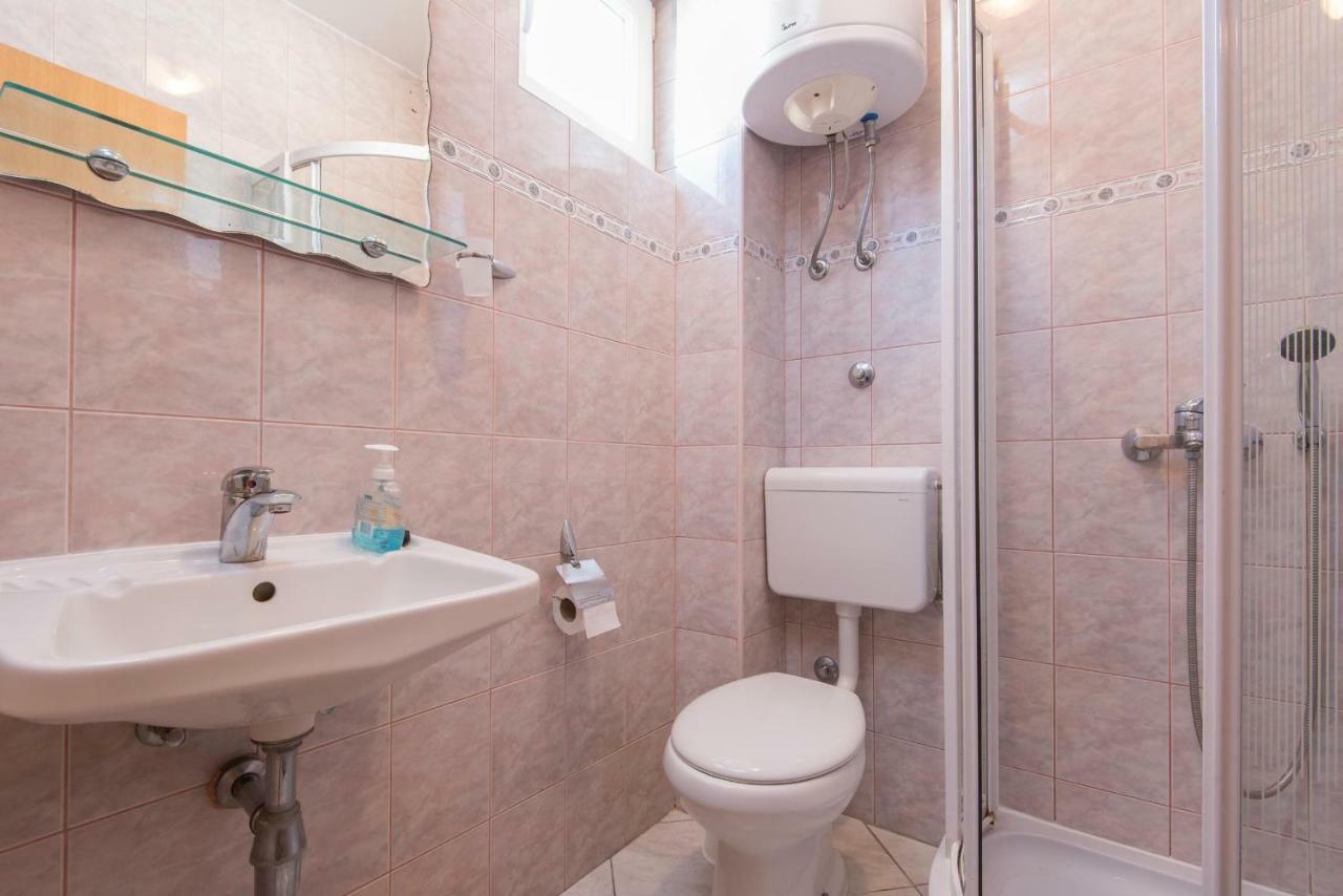 Apartmani Villa Lidija オレビック エクステリア 写真