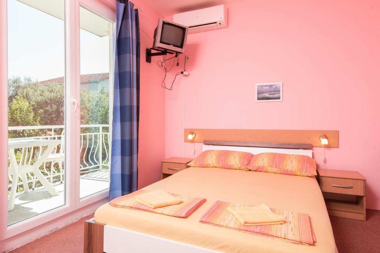 Apartmani Villa Lidija オレビック エクステリア 写真
