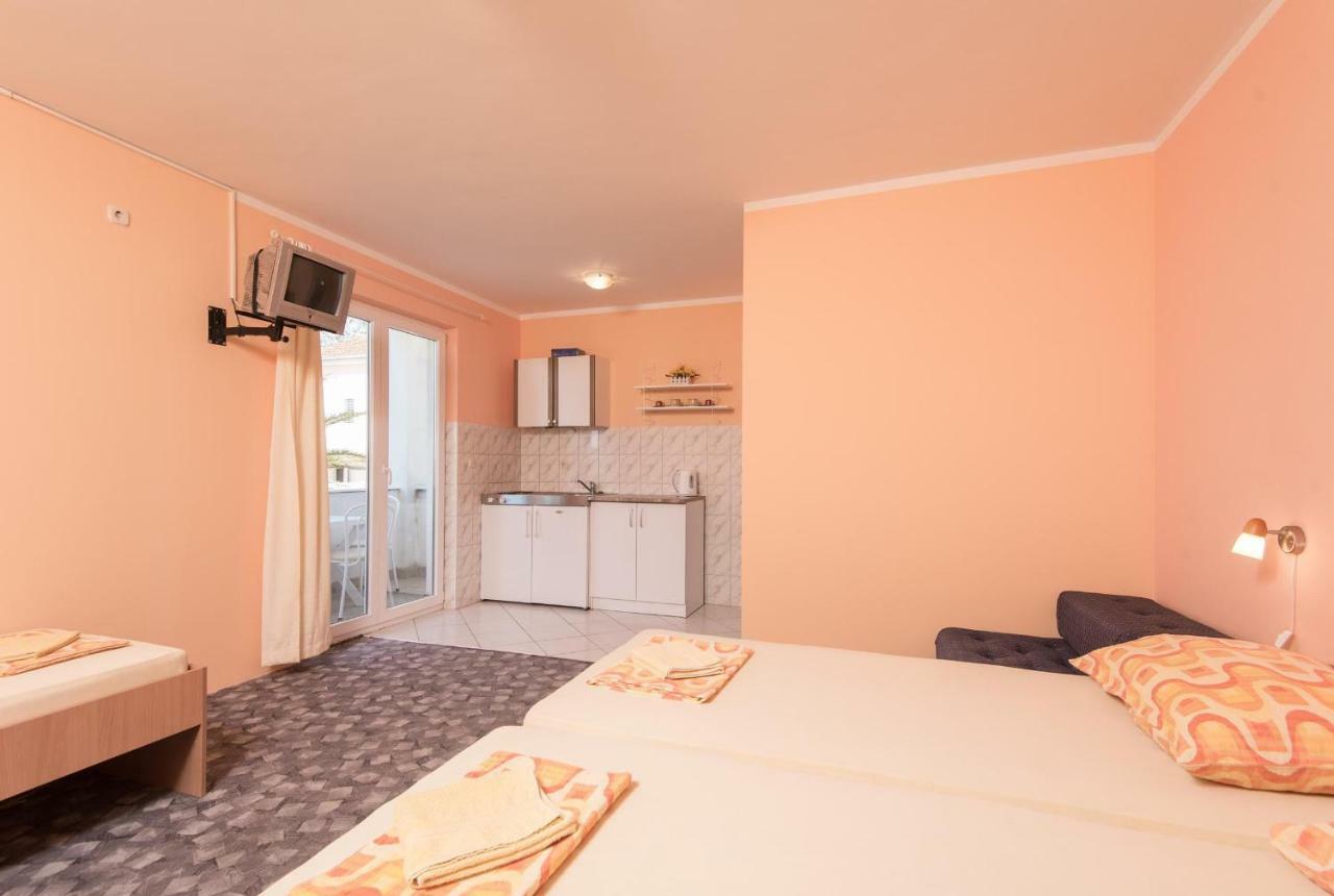 Apartmani Villa Lidija オレビック エクステリア 写真
