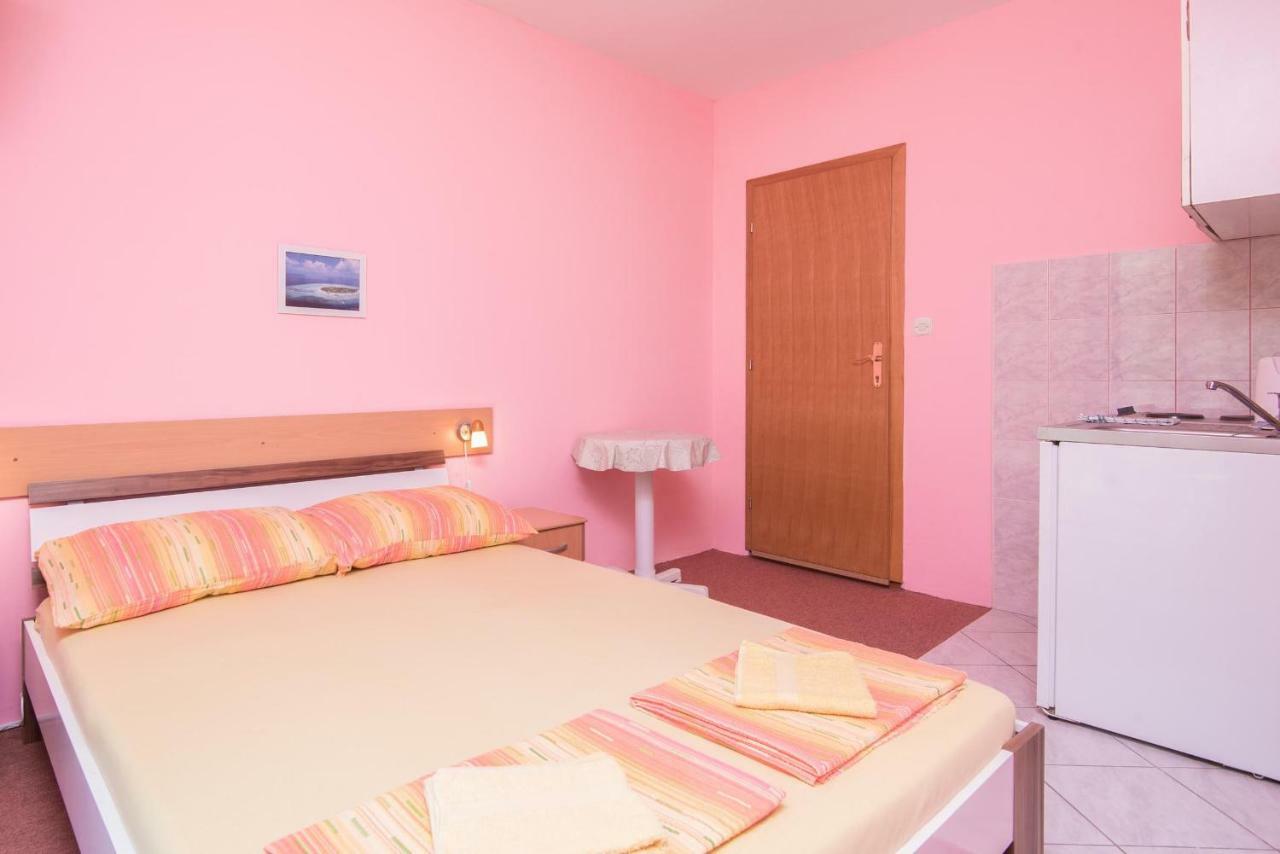 Apartmani Villa Lidija オレビック エクステリア 写真