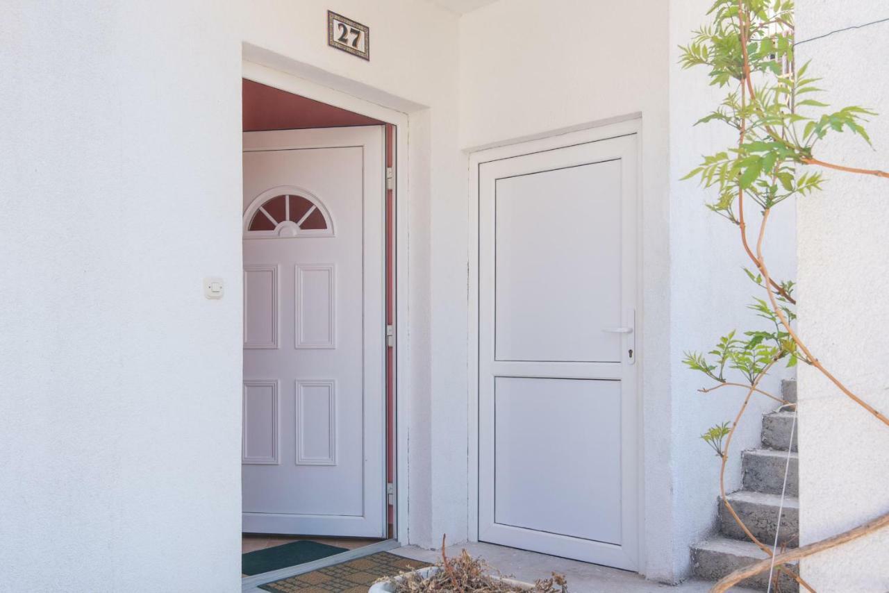 Apartmani Villa Lidija オレビック エクステリア 写真